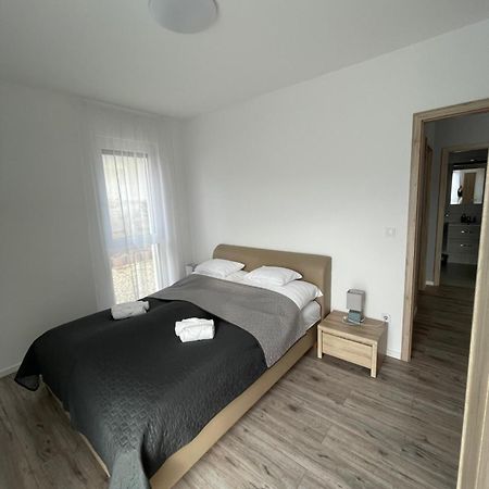 Paskom Apartmanhaz Nyergesujfalu Zewnętrze zdjęcie