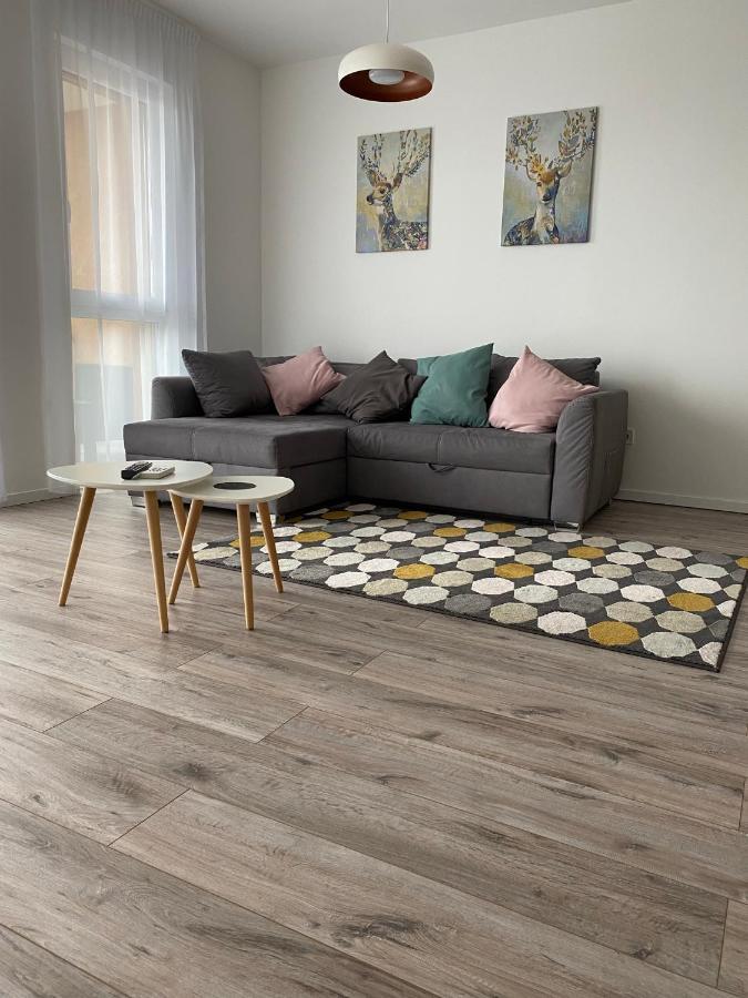 Paskom Apartmanhaz Nyergesujfalu Zewnętrze zdjęcie