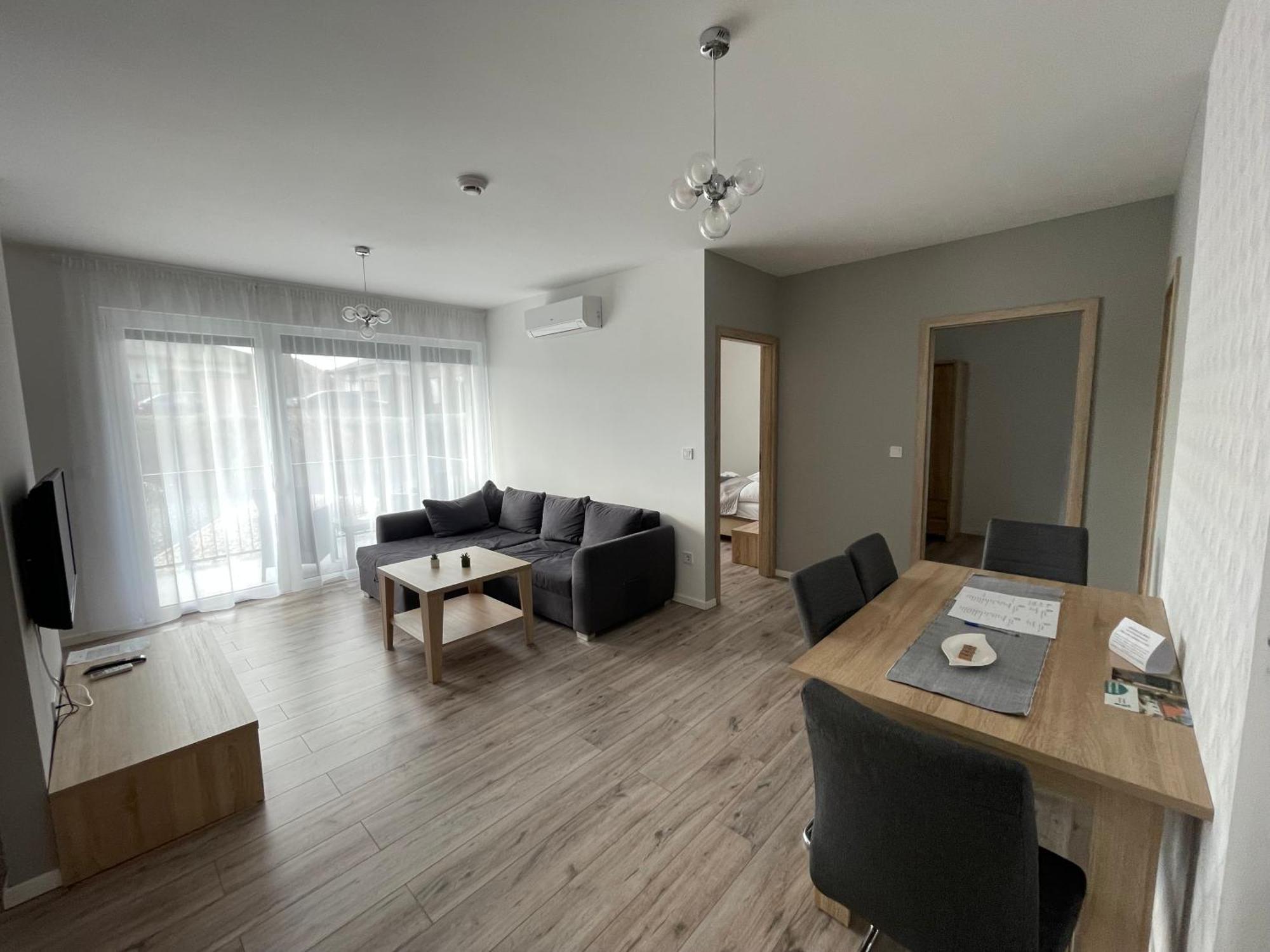 Paskom Apartmanhaz Nyergesujfalu Zewnętrze zdjęcie